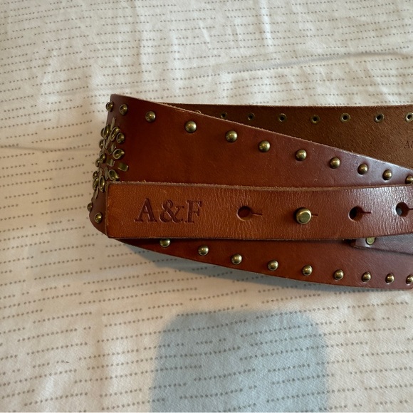 A&F Vintage Brown Leather Belt with Studs XS/S - Picture 2 of 5